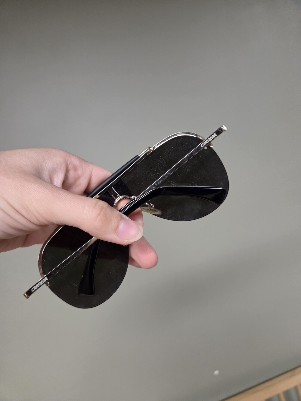 ​Carrera MB 721 Shield Sunglasses - Gold Frame, Gradient Lens (Missing One Screw - Picture 7 of 10